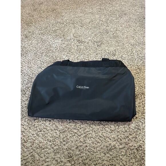 Calvin Klein Travel Duffle Bag - Picture 2 of 5